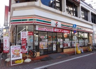 セブンイレブン下丸子駅前店：145m