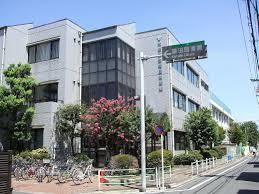 大田区立蒲田図書館：405m