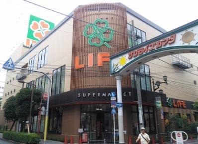 ライフ西蒲田店：130m