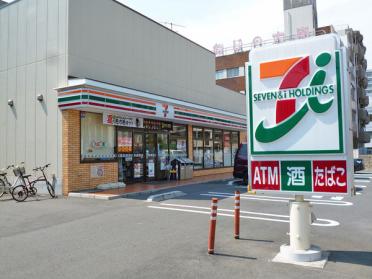 セブンイレブン大田区西蒲田4丁目店：160m