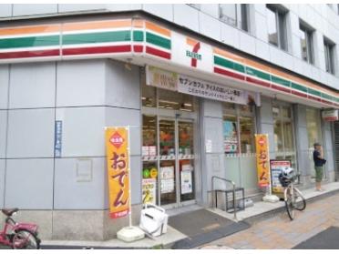 セブンイレブン大田区西蒲田7丁目店：152m