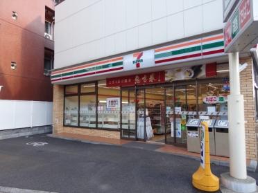 セブンイレブン田園調布郵便局前店：104m