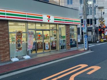 セブンイレブン大田区千鳥町駅東口店：219m