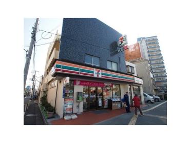 セブンイレブン大田区東六郷2丁目店：37m