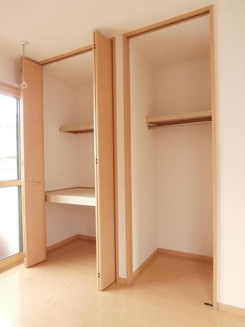 ＲＵＭＡＨ ＭＵＪＵＲ（202） 部屋画像