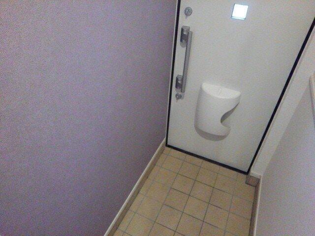 アズール北寺尾Ⅱ（101） 玄関