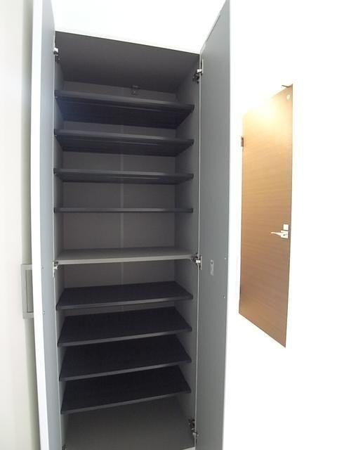 スカイヒルズ羽田（103） 収納