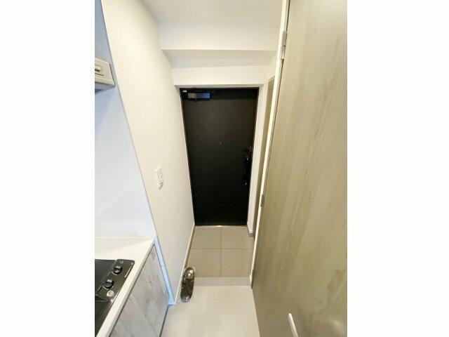 Ｌｏｇ　Ｓｈｉｎａｇａｗａ　Ｓｕｒｆｓｉｄｅ（404） 玄関
