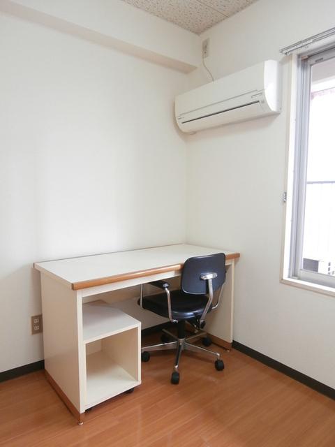 東京学生会館（521） 部屋画像
