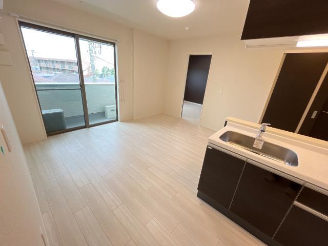 Wishing Well リビング