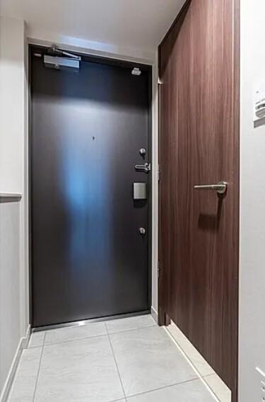 スタイリオ雪谷大塚レジデンス（306） 玄関