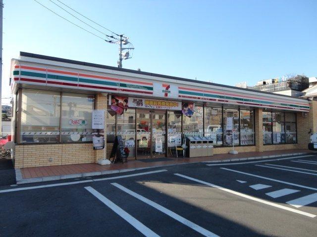 セブンイレブン横浜下末吉1丁目店：399m