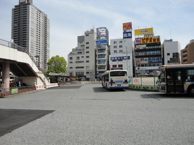 鶴見駅(JR　東海道本線)：1736m