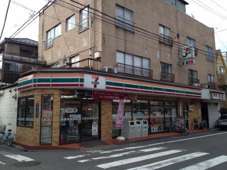 セブンイレブン大田区千鳥2丁目店：241m