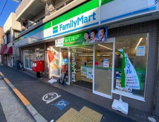 ファミリーマート西大井四丁目店：229m