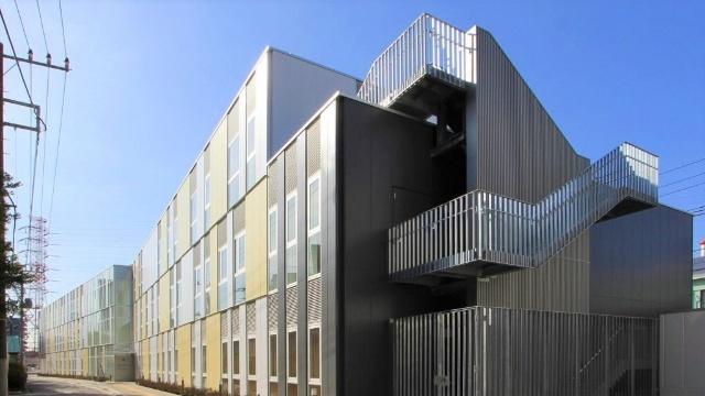 川崎市視覚障害者情報文化センター：113m