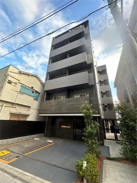 京急蒲田駅より徒歩10分 築5年5ヶ月 6階建の賃貸物件