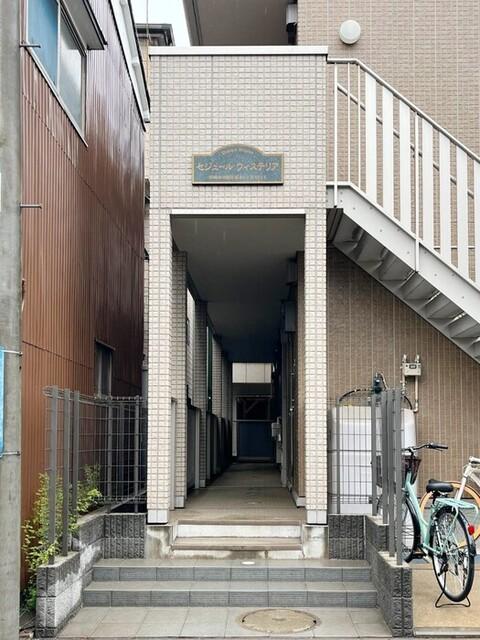 セジュールウィステリア（101） エントランス