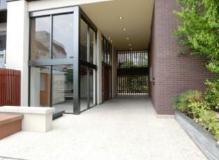 品川区北品川マンション エントランス