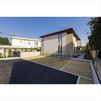 ＲＥＳＩＤＥＮＣＥ　ＫＯＮＯＨＡ（102） 駐車場