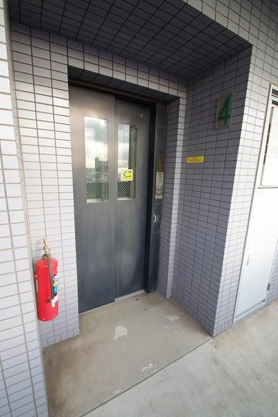 鳴島ビル 物件画像