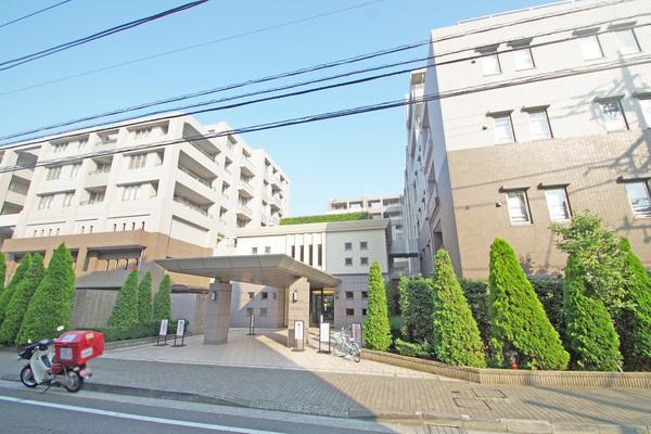クレッセントバードスクエア 外観