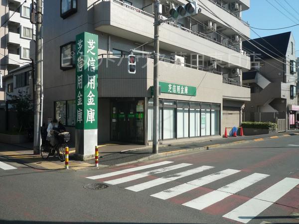 銀行