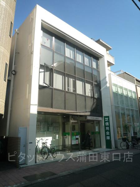 銀行