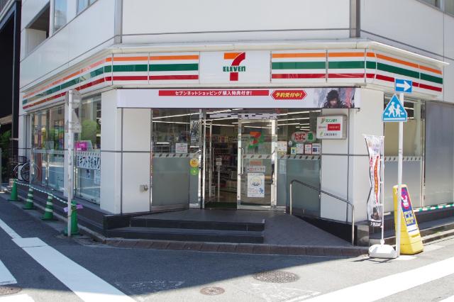 コンビニ