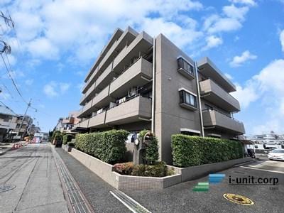東西線「原木中山」駅徒歩6分の好立地です。