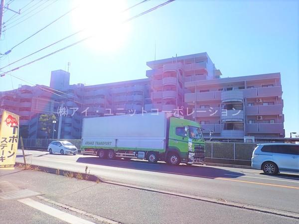 生活利便施設が徒歩圏内に充実しています。