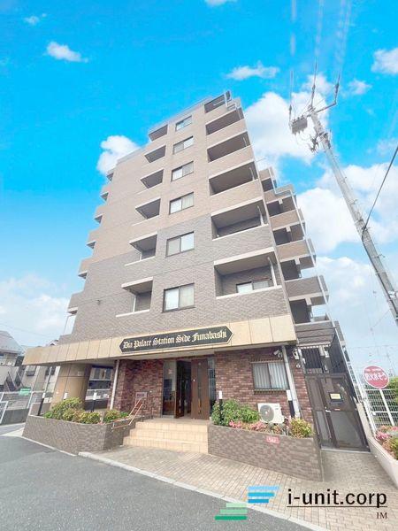 3路線利用可能で通勤・通学に便利です。