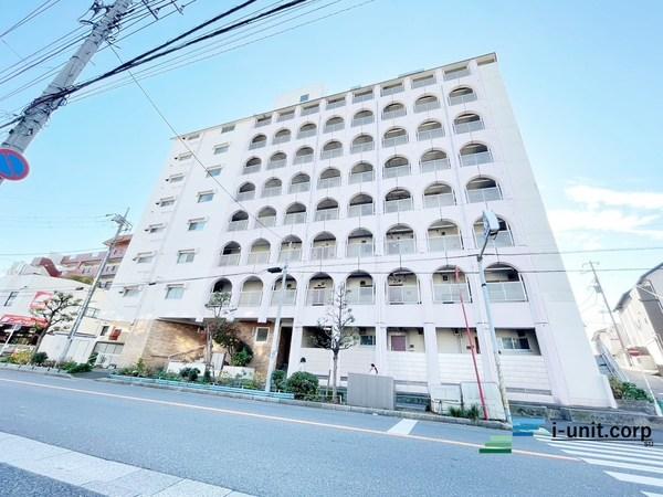 南東向きで日当たり良好です。