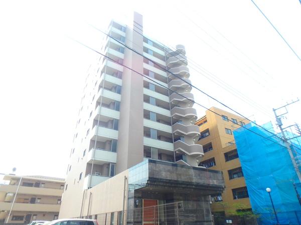 総武線「船橋」駅より徒歩14分です。