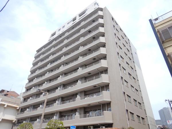 「船橋」駅から徒歩5分で通勤に便利です。