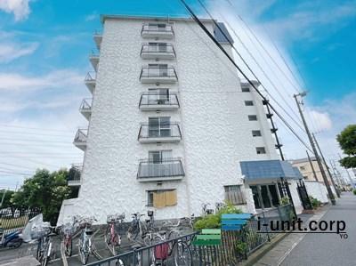 オートロック・宅配ボックス完備です。