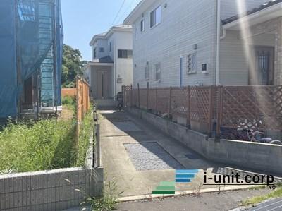 ゆったりとした２階建ての４LDKです。