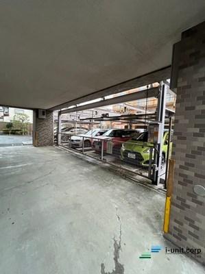 ライオンズシティ本八幡 駐車場