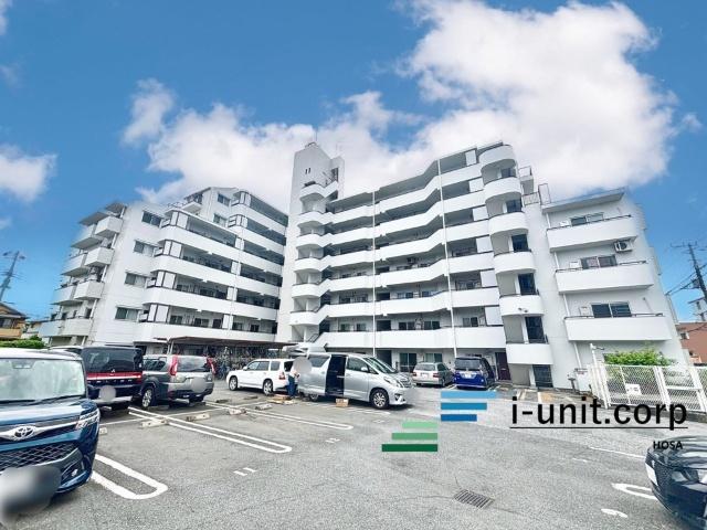 南東向きで日当たり良好です。