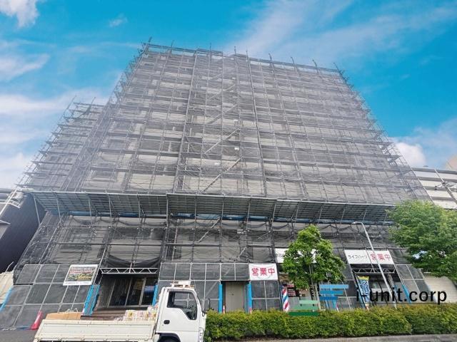総武線「西船橋」駅より徒歩8分です。