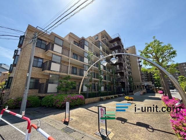 本八幡駅まで徒歩13分です。