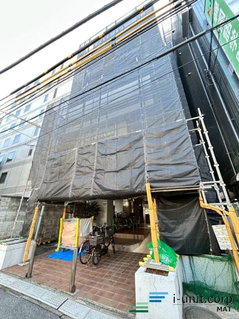 船橋駅徒歩10分で通勤・通学に便利です。