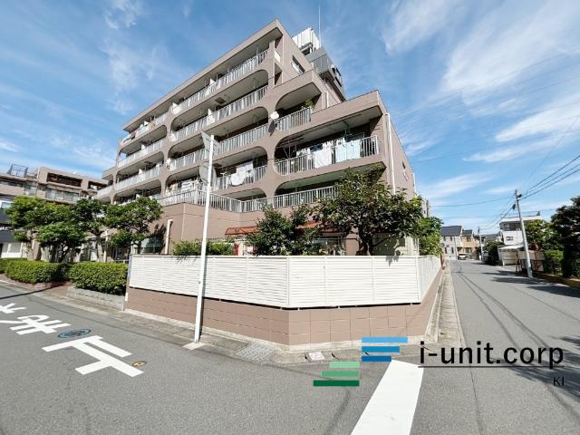 南東向きにつき陽当り良好です！