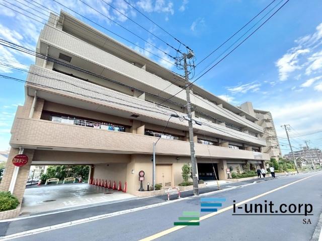 本物件は東武野田線「新船橋」駅まで徒歩12分の好立地の物件です。