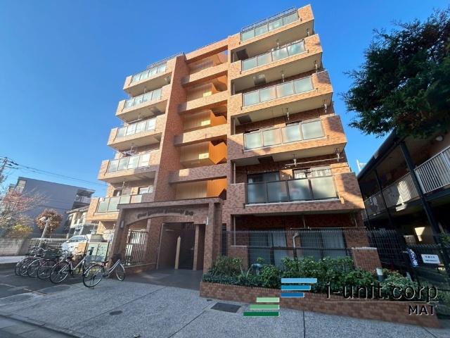 JR総武線「船橋駅」徒歩15分です