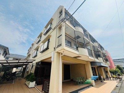 キッチンが壁付けになっているため、LDKに開放感が生まれます◎