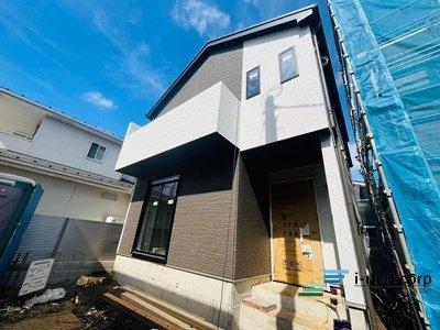 ファミリークローゼットを設け、整理整頓に最適！スッキリ住空間◎