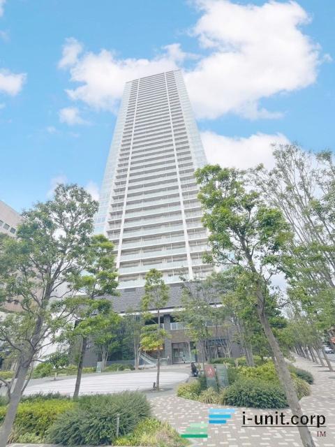 JR総武線『津田沼』駅徒歩4分です。