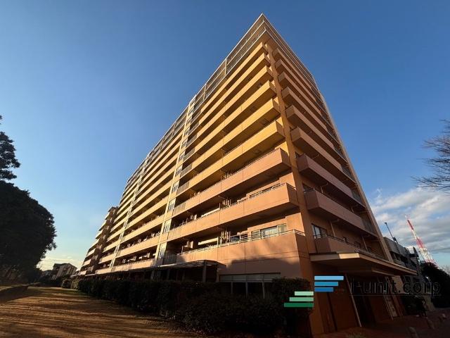 8階・南東向きにつき、採光・通風良好です。