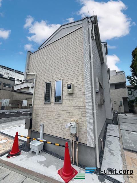 周辺施設充実の閑静な住宅街です